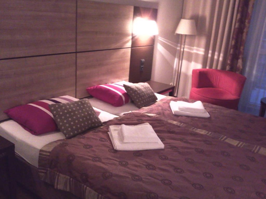 קולובז'ג Hotel Diva Spa מראה חיצוני תמונה