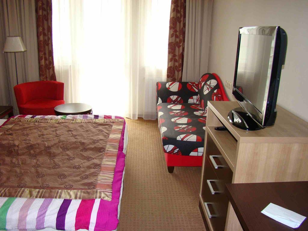 קולובז'ג Hotel Diva Spa חדר תמונה
