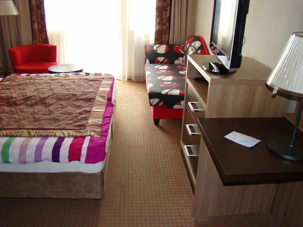 קולובז'ג Hotel Diva Spa חדר תמונה