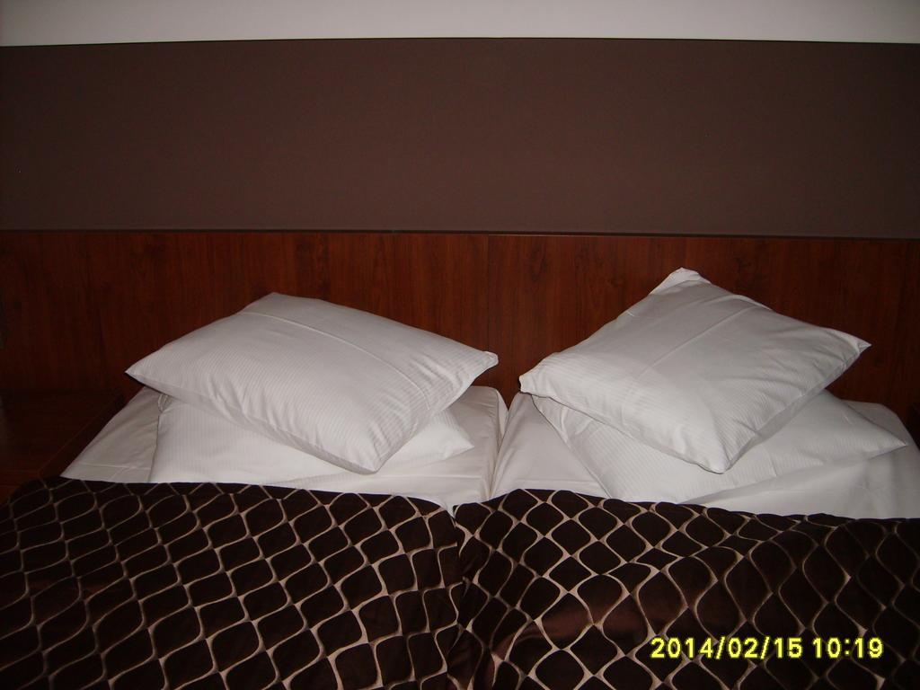 קולובז'ג Hotel Diva Spa חדר תמונה