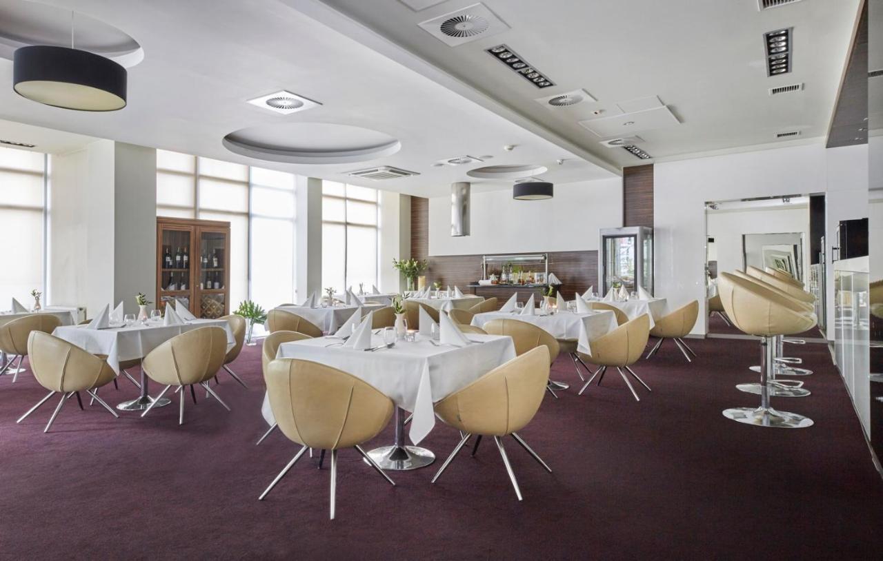 קולובז'ג Hotel Diva Spa מראה חיצוני תמונה